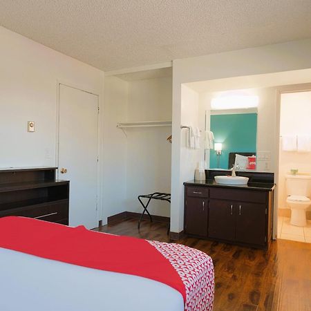 Oyo Hotel St Helens Or Saint Helens Extérieur photo